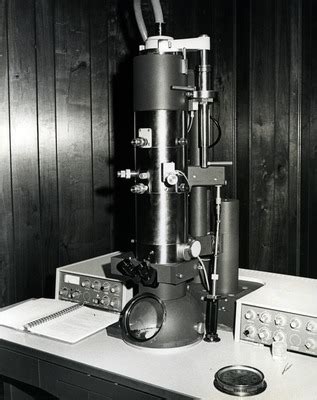 first electron microscope.